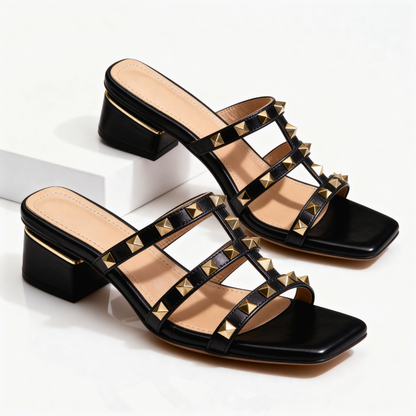 Edith™ - Sandalen mit Nieten