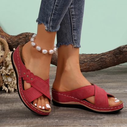 Nerila™ – Atmungsaktive orthopädische Keilsandalen mit hohem Tragekomfort